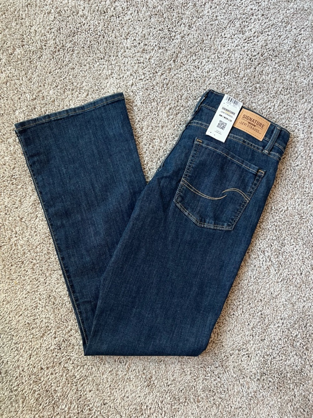 Levi's Dark Wash Shaping Bootcut Jeans with Pocket Stitch